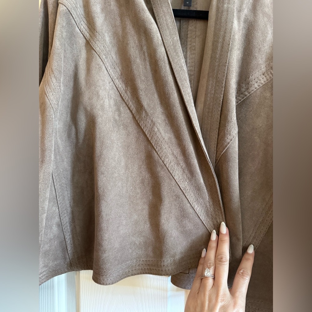 BCBGMaxAzria Mocha Faux Suede Waterfall Jacket | Drape Front | Cropped | Size M - Picture 7 of 9